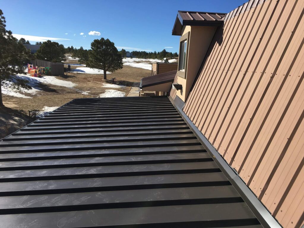 Metal Roofing Systems-Mid-Florida Metal Roof Contractors of Pembroke Pines