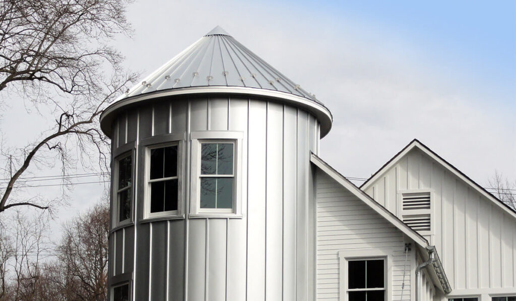 Tapered Panels Metal Roof-Mid-Florida Metal Roof Contractors of Pembroke Pines